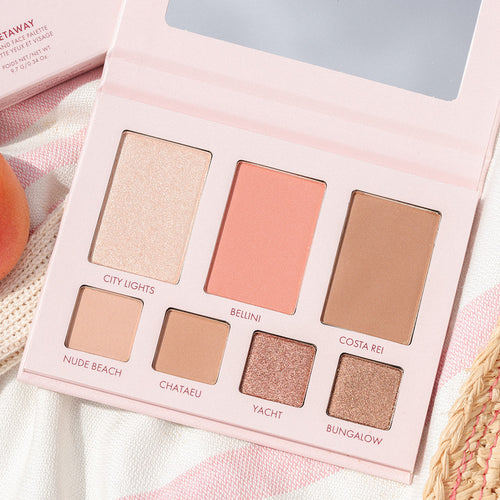 lifestyle image of getaway palette in sunkissed